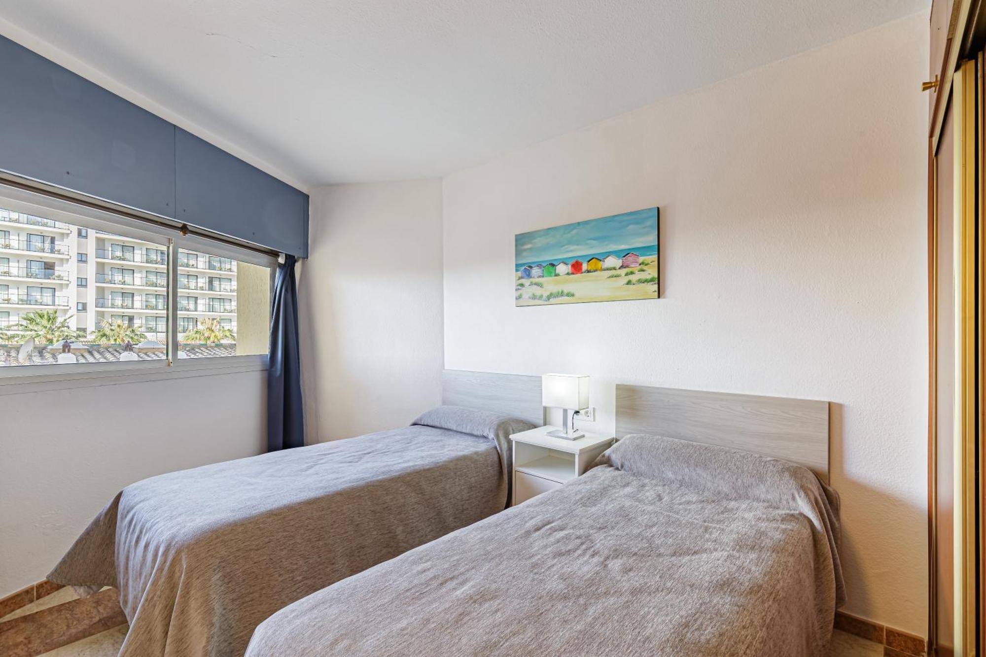 Apartamentos Tamarindos ベナルマデナ エクステリア 写真