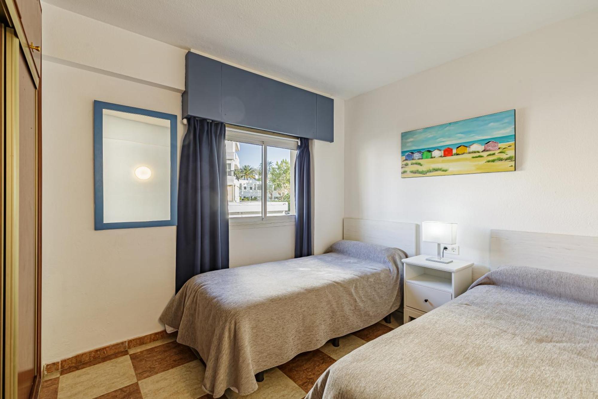 Apartamentos Tamarindos ベナルマデナ エクステリア 写真
