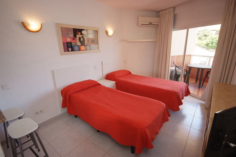 Apartamentos Tamarindos ベナルマデナ エクステリア 写真