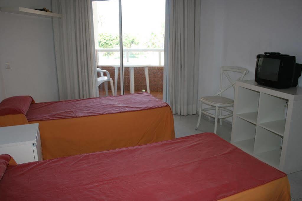 Apartamentos Tamarindos ベナルマデナ エクステリア 写真